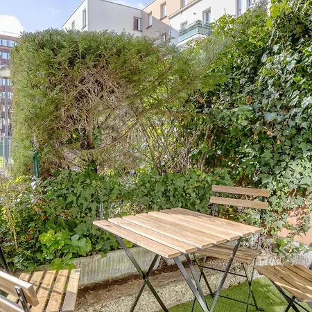 Roxane - Parking Prive Et Terrasse Rouen