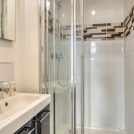 Roxane - Parking Prive Et Terrasse