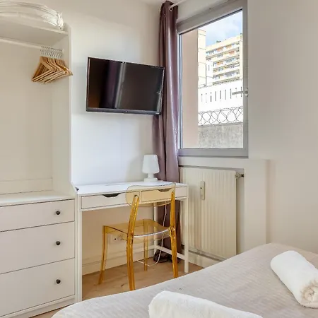 Roxane - Parking Privé Et Terrasse Appartamento