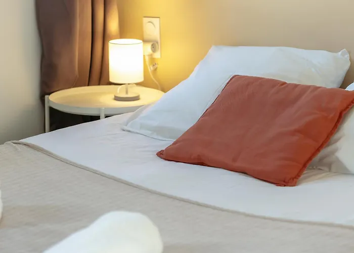 Roxane - Parking Prive Et Terrasse